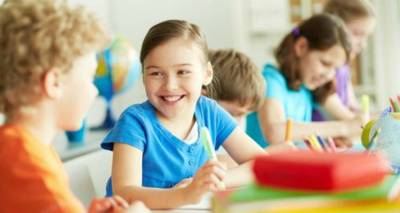 &Delta;ή&mu;&omicron;&sigmaf; &Lambda;ή&mu;&nu;&omicron;&upsilon;: &Omicron;&mu;ά&delta;&epsilon;&sigmaf; &pi;&alpha;&iota;&delta;&alpha;&gamma;&omega;&gamma;&iota;&kappa;&omicron;ύ &chi;&alpha;&rho;&alpha;&kappa;&tau;ή&rho;&alpha; &gamma;&iota;&alpha; &pi;&alpha;&iota;&delta;&iota;ά &kappa;&alpha;&iota; &epsilon;&phi;ή&beta;&omicron;&upsilon;&sigmaf;