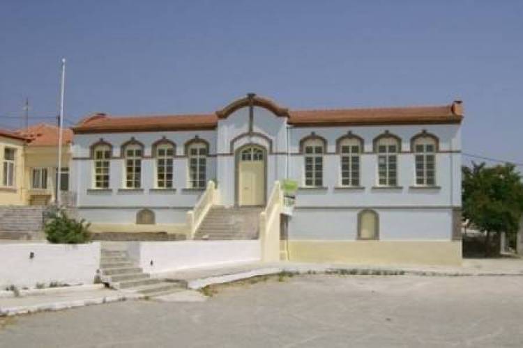 Τα δημοτικά σχολεία Μούδρου και Κοντοπουλίου «Γεφυρώνουν τον κόσμο μας» (mp3)