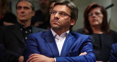 &Omicron; &Delta;. &Mu;&alpha;&rho;&iota;&nu;ά&kappa;&eta;&sigmaf; &upsilon;&pi;&omicron;&psi;ή&phi;&iota;&omicron; &phi;&alpha;&beta;&omicron;&rho;ί &gamma;&iota;&alpha; &tau;&eta;&nu; &pi;&rho;&omicron;&epsilon;&delta;&rho;ί&alpha; &tau;&eta;&sigmaf; &Pi;&Epsilon;&Delta;