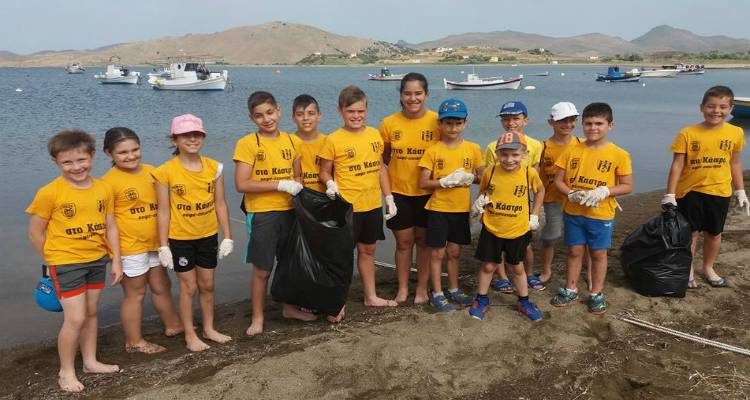 Μήνυμα εθελοντισμού από τα παιδιά του Φιλοκτήτη Κοντιά: Δύο παραλίες της Λήμνου «έλαμψαν» και πάλι (photos)