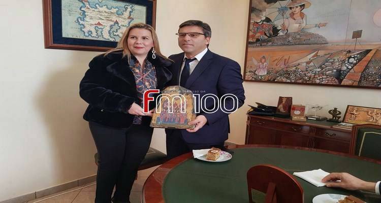 &Gamma;&epsilon;ώ&rho;&gamma;&alpha; &gamma;&iota;&alpha; &Mu;&alpha;&rho;&iota;&nu;ά&kappa;&eta;: &laquo;&Eta; &Lambda;ή&mu;&nu;&omicron;&sigmaf; &delta;&epsilon;&nu; &mu;&pi;&omicron;&rho;&epsilon;ί &nu;&alpha;  &theta;&upsilon;&sigma;&iota;&alpha;&sigma;&tau;&epsilon;ί &sigma;&tau;&omicron; &beta;&omega;&mu;ό &tau;&omega;&nu; &pi;&rho;&omicron;&sigma;&omega;&pi;&iota;&kappa;ώ&nu; &tau;&omicron;&upsilon; &pi;&rho;&omicron;&sigma;&pi;&alpha;&theta;&epsilon;&iota;ώ&nu; &gamma;&iota;&alpha; &pi;&omicron;&lambda;&iota;&tau;&iota;&kappa;ή &epsilon;&pi;&iota;&beta;ί&omega;&sigma;&eta;&raquo;