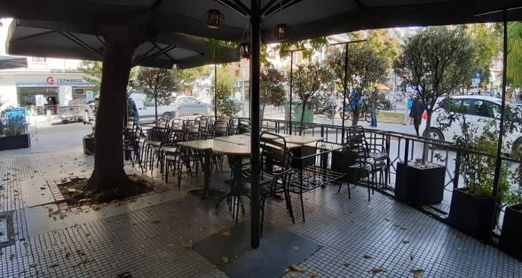 Επιχειρηματίες εστίασης Λήμνου σε Μητσοτάκη: Είμαστε στο έλεος της υγειονομικής κρίσης