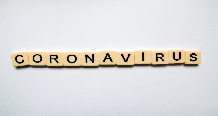 &Kappa;&omicron;&rho;&omega;&nu;&omicron;ϊό&sigmaf;: 10 &kappa;&rho;&omicron;ύ&sigma;&mu;&alpha;&tau;&alpha; &sigma;&tau;&eta;&nu; &Pi;.&Epsilon; &Lambda;ή&mu;&nu;&omicron;&upsilon; - &Sigma;&tau;&iota;&sigmaf; 4.727 &tau;&alpha; &nu;έ&alpha; &kappa;&rho;&omicron;ύ&sigma;&mu;&alpha;&tau;&alpha; &sigma;&tau;&eta; &Chi;ώ&rho;&alpha;