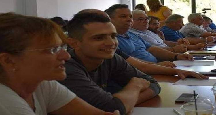 Β. Χατζηχαραλάμπους:  «Ωμή παρέμβαση θεσμικών και μη οργάνων η ακύρωση παράστασης στη Λήμνο»
