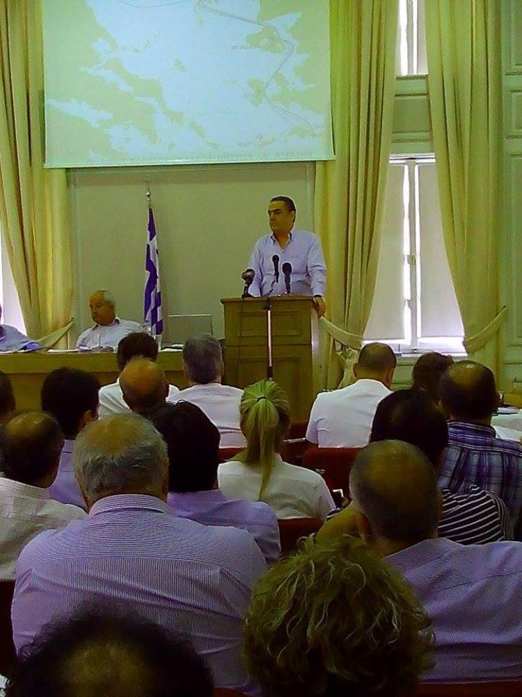 Αθανασίου: «Θα είμαι παρών στην επίλυση των προβλημάτων της ακτοπλοΐας» (video)