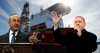 Προκλητικός Τσαβούσογλου: «Υπάρχουν νησιά που δεν έχει αποφασιστεί η κυριαρχία τους»