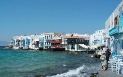 &Mu;ύ&kappa;&omicron;&nu;&omicron;&sigmaf;: &Tau;&omicron; &phi;&omicron;&upsilon;&lambda;ά&rho;&iota; &mu;&pi;&lambda;έ&chi;&tau;&eta;&kappa;&epsilon; &sigma;&tau;&eta; &mu;&eta;&chi;&alpha;&nu;ή &kappa;&alpha;&iota; &tau;&eta; &sigma;&tau;&rho;&alpha;&gamma;&gamma;ά&lambda;&iota;&sigma;&epsilon;
