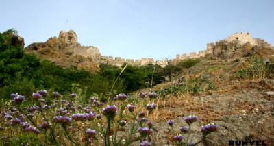 &Tau;&omicron; &Kappa;ά&sigma;&tau;&rho;&omicron; &tau;&eta;&sigmaf; &Mu;ύ&rho;&iota;&nu;&alpha;&sigmaf; (photos)