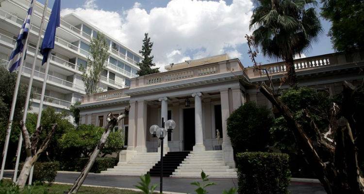 &Upsilon;&gamma;&epsilon;ί&alpha;, &Pi;&alpha;&iota;&delta;&epsilon;ί&alpha;, &Epsilon;&rho;&gamma;&alpha;&sigma;ί&alpha; &kappa;&alpha;&iota; &pi;&rho;&omicron;&sigma;&tau;&alpha;&sigma;ί&alpha; &tau;&omicron;&upsilon; &pi;&omicron;&lambda;ί&tau;&eta;: Ό&sigma;&alpha; &sigma;&chi;&epsilon;&delta;&iota;ά&zeta;&epsilon;&iota; &eta; &kappa;&upsilon;&beta;έ&rho;&nu;&eta;&sigma;&eta; &gamma;&iota;&alpha; &tau;&omicron; &epsilon;&pi;ό&mu;&epsilon;&nu;&omicron; 5&mu;&eta;&nu;&omicron;