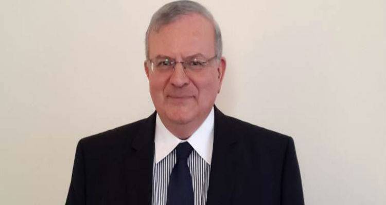 &Alpha;&nu;&alpha;&tau;&rho;&omicron;&pi;ή &sigma;&tau;&eta;&nu; &upsilon;&pi;ό&theta;&epsilon;&sigma;&eta; &Alpha;&mu;&omicron;&iota;&rho;ί&delta;&eta;: &Kappa;ί&nu;&eta;&tau;&rho;&omicron; &tau;&eta;&sigmaf; &delta;&omicron;&lambda;&omicron;&phi;&omicron;&nu;ί&alpha;&sigmaf; ή&tau;&alpha;&nu; &eta; &pi;&epsilon;&rho;&iota;&omicron;&upsilon;&sigma;ί&alpha; &tau;&omicron;&upsilon;