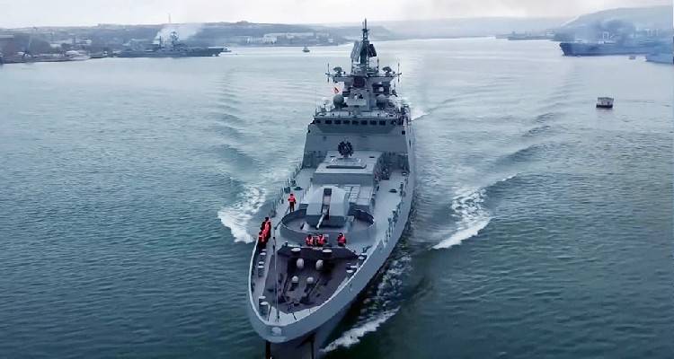 Η Τουρκία έκλεισε τα στενά του Βοσπόρου σε πολεμικά πλοία | «Μη αποδεκτή» η εισβολή στην Ουκρανία