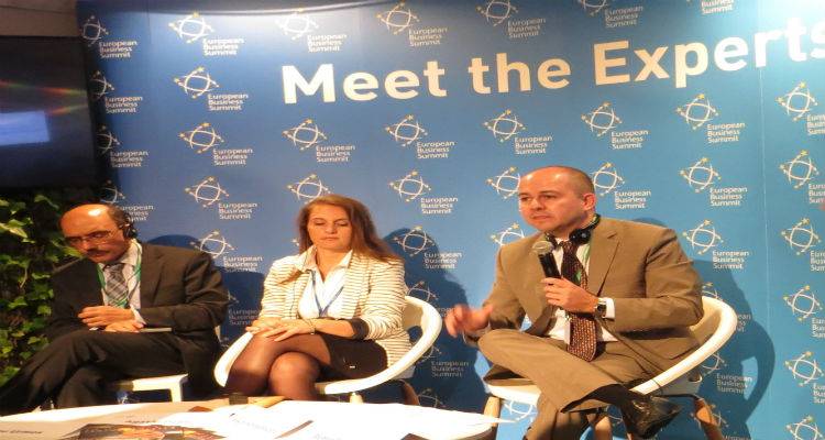 &Sigma;&tau;&eta; &Sigma;ύ&nu;&omicron;&delta;&omicron; &Epsilon;&pi;&iota;&chi;&epsilon;&iota;&rho;&eta;&mu;&alpha;&tau;&iota;&kappa;ό&tau;&eta;&tau;&alpha;&sigmaf; &sigma;&tau;&iota;&sigmaf; &Beta;&rho;&upsilon;&xi;έ&lambda;&lambda;&epsilon;&sigmaf; &eta; &Pi;&epsilon;&rho;&iota;&phi;έ&rho;&epsilon;&iota;&alpha; &Beta;. &Alpha;&iota;&gamma;&alpha;ί&omicron;&upsilon;