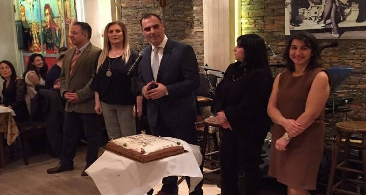 Απάντηση Λούκα σε Μαρινάκη: «Ξέχασε να μιλήσει για την ταμπακιέρα»