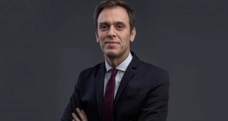 &Mu;ά&nu;&tau;&zeta;&omicron;&sigmaf;: &Alpha;&kappa;&alpha;&tau;ά&lambda;&eta;&pi;&tau;&epsilon;&sigmaf; &kappa;&alpha;&iota; &epsilon;&xi;&omega;&theta;&epsilon;&sigma;&mu;&iota;&kappa;έ&sigmaf; &omicron;&iota; &pi;&rho;&omicron;&tau;ά&sigma;&epsilon;&iota;&sigmaf; &Kappa;&alpha;&sigma;&sigma;&epsilon;&lambda;ά&kappa;&eta; &gamma;&iota;&alpha; &epsilon;&kappa;&lambda;&omicron;&gamma;έ&sigmaf; &mu;&epsilon; &delta;&iota;&epsilon;&theta;&nu;&epsilon;ί&sigmaf; &pi;&alpha;&rho;&alpha;&tau;&eta;&rho;&eta;&tau;έ&sigmaf;