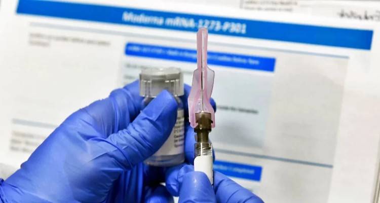 Eμβόλιο ΑstraZeneca- Στροφή Γαλλίας -Ιταλίας υπέρ της χορήγησής του με το βλέμμα στον ΕΜΑ