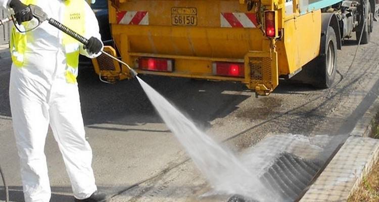 &Mu;&iota;&kappa;&rho;ά &iota;&pi;&tau;ά&mu;&epsilon;&nu;&alpha; έ&nu;&tau;&omicron;&mu;&alpha; &alpha;&nu;&alpha;&sigma;&tau;ά&tau;&omega;&sigma;&alpha;&nu; &tau;&eta; &Mu;ύ&rho;&iota;&nu;&alpha; &kappa;&alpha;&iota; &tau;&omicron;&nu; &Pi;&lambda;&alpha;&tau;ύ