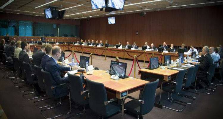 &Eta; &pi;&rho;ό&omicron;&delta;&omicron;&sigmaf; &tau;&eta;&sigmaf; &Epsilon;&lambda;&lambda;ά&delta;&alpha;&sigmaf; &sigma;&tau;&omicron; &tau;&rho;&alpha;&pi;έ&zeta;&iota; &tau;&omicron;&upsilon; Eurogroup | &Tau;&alpha; &laquo;&alpha;&gamma;&kappa;ά&theta;&iota;&alpha;&raquo; &kappa;&alpha;&iota; &tau;&alpha; &pi;&rho;&omicron;&alpha;&pi;&alpha;&iota;&tau;&omicron;ύ&mu;&epsilon;&nu;&alpha;