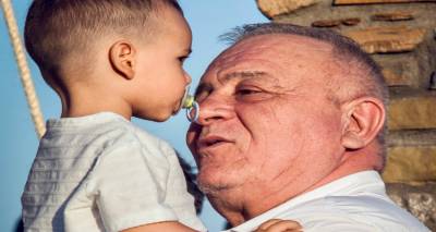 &Tau;&alpha; &sigma;&chi;έ&delta;&iota;&alpha; &tau;&omicron;&upsilon; &Pi;&alpha;&nu;&tau;&epsilon;&lambda;ή &Mu;&pi;&omicron;ύ&mu;&pi;&omicron;&upsilon;&rho;&alpha; &gamma;&iota;&alpha; &nu;έ&alpha; &xi;&epsilon;&nu;&omicron;&delta;&omicron;&chi;&epsilon;ί&alpha; &kappa;&alpha;&iota; &alpha;&theta;&lambda;&eta;&tau;&iota;&kappa;ή &alpha;&kappa;&alpha;&delta;&eta;&mu;ί&alpha; &sigma;&tau;&eta; &Lambda;ή&mu;&nu;&omicron;