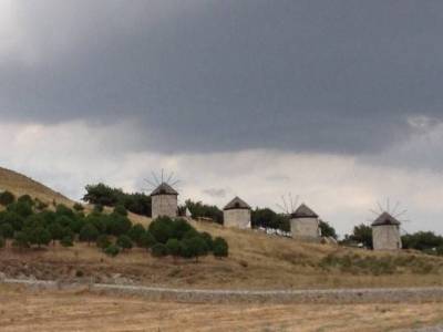 Μια καλοκαιρινή μέρα στην Ηφαιστία της Λήμνου (photos)