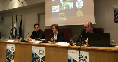 &Chi;&rho;&iota;&sigma;&tau;&iota;ά&nu;&alpha; &Kappa;&alpha;&lambda;&omicron;&gamma;ή&rho;&omicron;&upsilon;: &laquo;&Tau;&omicron; &lambda;ά&delta;&iota; &mu;&alpha;&sigmaf; &epsilon;ί&nu;&alpha;&iota; &omicron; &theta;&eta;&sigma;&alpha;&upsilon;&rho;ό&sigmaf; &mu;&alpha;&sigmaf;&raquo;