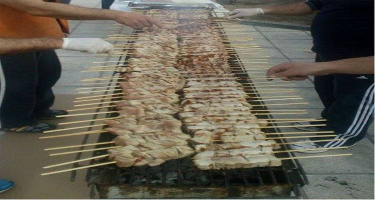 &Tau;&omicron; "&tau;&sigma;ί&kappa;&nu;&iota;&sigma;&alpha;&nu;" &sigma;&tau;&omicron; 1&omicron; &kappa;&alpha;&iota; 2&omicron; &Delta;&eta;&mu;&omicron;&tau;&iota;&kappa;ό &Mu;ύ&rho;&iota;&nu;&alpha;&sigmaf; (photos)
