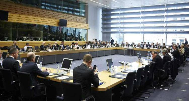 Reuters: &Epsilon;&tau;&omicron;&iota;&mu;ά&zeta;&omicron;&upsilon;&nu; &epsilon;&upsilon;&rho;&omega;&pi;&alpha;ϊ&kappa;ό &laquo;&Delta;&Nu;&Tau;&raquo; | &Pi;ώ&sigmaf; &theta;&alpha; &lambda;&epsilon;&iota;&tau;&omicron;&upsilon;&rho;&gamma;&epsilon;ί