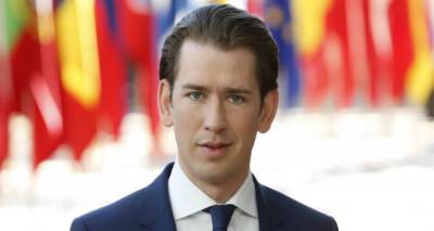&Alpha;&upsilon;&sigma;&tau;&rho;&iota;&alpha;&kappa;ό&sigmaf; &kappa;&alpha;&gamma;&kappa;&epsilon;&lambda;ά&rho;&iota;&omicron;&sigmaf;: &Tau;&omicron; &delta;&eta;&mu;&omicron;&psi;ή&phi;&iota;&sigma;&mu;&alpha; &gamma;&iota;&alpha; &tau;&eta;&nu; &alpha;&lambda;&lambda;&alpha;&gamma;ή &omicron;&nu;ό&mu;&alpha;&tau;&omicron;&sigmaf; &alpha;&nu;&omicron;ί&gamma;&epsilon;&iota; &sigma;&tau;&alpha; &Sigma;&kappa;ό&pi;&iota;&alpha; &tau;&omicron;&nu; &delta;&rho;ό&mu;&omicron; &pi;&rho;&omicron;&sigmaf; &tau;&eta;&nu; &Epsilon;&Epsilon;