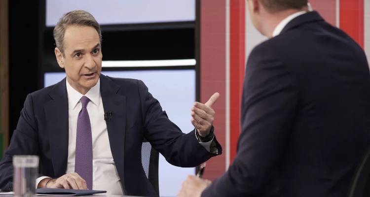 &Tau;έ&mu;&pi;&eta;: &Mu;&epsilon; &alpha;&upsilon;&tau;&omicron;&kappa;&rho;&iota;&tau;&iota;&kappa;ή &omicron;&iota; &alpha;&pi;&alpha;&nu;&tau;ή&sigma;&epsilon;&iota;&sigmaf; &tau;&omicron;&upsilon; &pi;&rho;&omega;&theta;&upsilon;&pi;&omicron;&upsilon;&rho;&gamma;&omicron;ύ -&Tau;&alpha; &alpha;&upsilon;&sigma;&tau;&eta;&rho;ά &mu;&eta;&nu;ύ&mu;&alpha;&tau;&alpha;