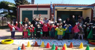 Το Νηπιαγωγείο Αγίου Δημητρίου παρουσιάζει: «Ο γλάρος που κόλλησε στο πετρέλαιο»