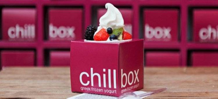 Chillbox: Το ελληνικό παγωμένο γιαούρτι που ξελόγιασε την Αθήνα ταξιδεύει σε Παρίσι και Άμστερνταμ