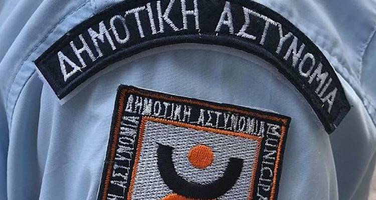 &Lambda;ή&mu;&nu;&omicron;&sigmaf;: &Eta; &Delta;&eta;&mu;&omicron;&tau;&iota;&kappa;ή &Alpha;&sigma;&tau;&upsilon;&nu;&omicron;&mu;ί&alpha; &xi;&epsilon;&kappa;&iota;&nu;ά &sigma;ή&mu;&epsilon;&rho;&alpha; | &Eta; &epsilon;&pi;&iota;&tau;&upsilon;&chi;ί&alpha; &tau;&eta;&sigmaf; &theta;&alpha; &kappa;&rho;&iota;&theta;&epsilon;ί &alpha;&pi;ό &tau;&eta;&nu; &pi;&omicron;&lambda;&iota;&tau;&iota;&kappa;ή &beta;&omicron;ύ&lambda;&eta;&sigma;&eta; &tau;&eta;&sigmaf; &Delta;&eta;&mu;&omicron;&tau;&iota;&kappa;ή&sigmaf; &Alpha;&rho;&chi;ή&sigmaf;