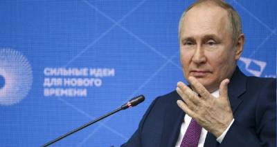 &Omicron; &delta;&iota;&epsilon;&upsilon;&theta;&upsilon;&nu;&tau;ή&sigmaf; &tau;&eta;&sigmaf; CIA &delta;&iota;&alpha;&psi;&epsilon;ύ&delta;&epsilon;&iota; &tau;&iota;&sigmaf; &phi;ή&mu;&epsilon;&sigmaf; &gamma;&iota;&alpha; &tau;&omicron;&nu; &Pi;&omicron;ύ&tau;&iota;&nu;: &Epsilon;ί&nu;&alpha;&iota; &upsilon;&gamma;&iota;έ&sigma;&tau;&alpha;&tau;&omicron;&sigmaf;, &delta;&epsilon;&nu; έ&chi;&epsilon;&iota; &tau;ί&pi;&omicron;&tau;&alpha;