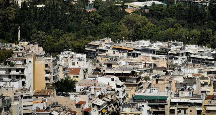 Έ&rho;&chi;&epsilon;&tau;&alpha;&iota; &omicron; &Epsilon;&Nu;&Phi;&Iota;&Alpha;: &Pi;&omicron;&iota;&omicron;&iota; &theta;&alpha; &pi;&lambda;&eta;&rho;ώ&sigma;&omicron;&upsilon;&nu; &pi;&epsilon;&rho;&iota;&sigma;&sigma;ό&tau;&epsilon;&rho;&alpha;