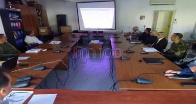 &laquo;&Sigma;&epsilon; &delta;&iota;&alpha;&rho;&rho;&omicron;ή &upsilon;&delta;ά&tau;&omega;&nu; &omicron;&phi;&epsilon;ί&lambda;&epsilon;&tau;&alpha;&iota; &tau;&omicron; ά&delta;&epsilon;&iota;&alpha;&sigma;&mu;&alpha; &tau;&omicron;&upsilon; &phi;&rho;ά&gamma;&mu;&alpha;&tau;&omicron;&sigmaf;&raquo; | &Pi;&rho;&omicron;&sigma;&pi;ά&theta;&epsilon;&iota;&epsilon;&sigmaf; &gamma;&iota;&alpha; ά&mu;&epsilon;&sigma;&epsilon;&sigmaf; &epsilon;&rho;&gamma;&alpha;&sigma;ί&epsilon;&sigmaf; &sigma;&upsilon;&nu;&tau;ή&rho;&eta;&sigma;&eta;&sigmaf; (mp3 + photos)