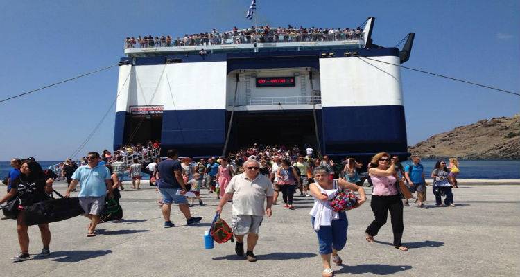 Αυξημένη η κίνηση στο λιμάνι και το αεροδρόμιο της Λήμνου σε σχέση με πέρυσι | Επίσημα στοιχεία