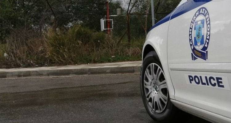 &Kappa;&lambda;&omicron;&pi;ή &sigma;&epsilon; &kappa;ά&beta;&alpha; &pi;&omicron;&tau;ώ&nu; &kappa;&alpha;&iota; &tau;&sigma;&iota;&gamma;ά&rho;&omega;&nu; &sigma;&tau;&eta; &Lambda;ή&mu;&nu;&omicron;