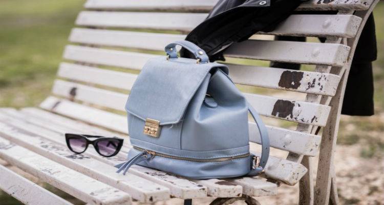 &Chi;ά&theta;&eta;&kappa;&epsilon; &sigma;&alpha;&kappa;ί&delta;&iota;&omicron; &sigma;&tau;&omicron; &Rho;&omega;&mu;έ&iota;&kappa;&omicron; &Gamma;&iota;&alpha;&lambda;ό