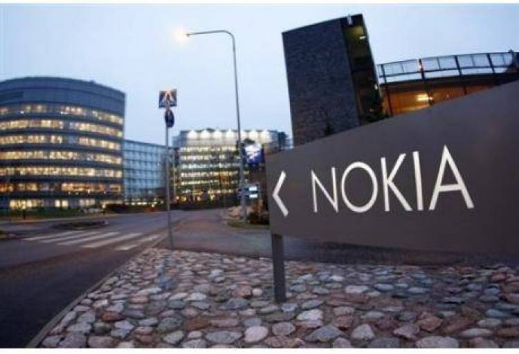 &Pi;ά&tau;&rho;&alpha;: &Eta; &epsilon;&tau;&alpha;&iota;&rho;&epsilon;ί&alpha; &tau;&omega;&nu; &phi;&omicron;&iota;&tau;&eta;&tau;ώ&nu; &mu;&epsilon; &gamma;&rho;&alpha;&phi;&epsilon;ί&alpha; &sigma;&tau;&eta;&nu; Silicon Valley &kappa;&alpha;&iota; &pi;&epsilon;&lambda;ά&tau;&epsilon;&sigmaf; &tau;&eta;&nu; Yahoo &kappa;&alpha;&iota; &tau;&eta;&nu; Nokia!