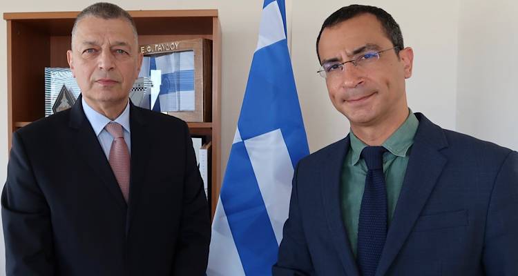&Mu;&epsilon;&tau;ά &tau;&omicron;&nu; &Pi;. &Beta;&omicron;&gamma;&iota;&alpha;&tau;&zeta;ή &kappa;&alpha;&iota; &omicron; &Alpha;&lambda;. &Sigma;&tau;&epsilon;&phi;&alpha;&nu;ή&sigmaf; &sigma;&tau;&eta;&rho;ί&zeta;&epsilon;&iota; &tau;&eta;&nu; &upsilon;&pi;&omicron;&psi;&eta;&phi;&iota;ό&tau;&eta;&tau;&alpha; &Pi;&iota;&pi;ί&nu;&eta;