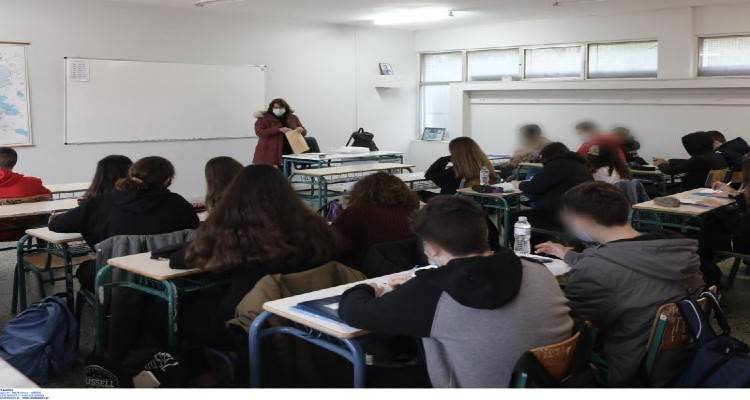 Στη Βουλή τα κενά των Γυμνασίων και Λυκείων της Λήμνου