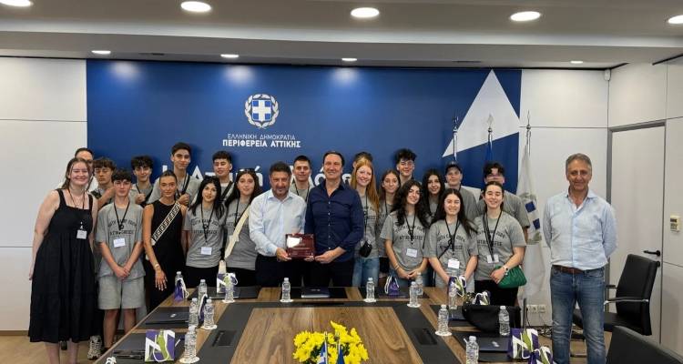 Μαθητές ελληνικών σχολείων από την Μελβούρνη στην Περιφέρεια Αττικής -Χαρδαλιάς: «Οι πιο δυναμικοί πρεσβευτές»