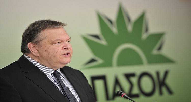 &Beta;&epsilon;&nu;&iota;&zeta;έ&lambda;&omicron;&sigmaf;: &Delta;&epsilon;&nu; &pi;&alpha;&rho;&alpha;&iota;&tau;&omicron;ύ&mu;&alpha;&iota;