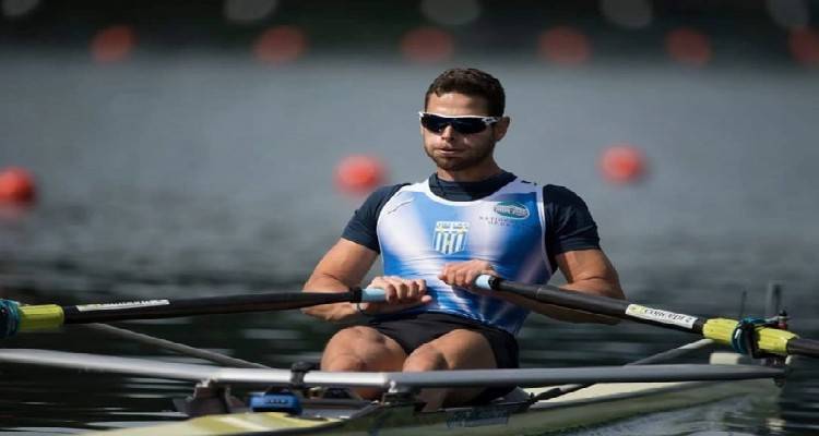 &Omicron; &Pi;&alpha;&nu;&alpha;&gamma;&iota;ώ&tau;&eta;&sigmaf; &Mu;&alpha;&gamma;&delta;&alpha;&nu;ή&sigmaf; &mu;&iota;&lambda;ά&epsilon;&iota; &gamma;&iota;&alpha; &tau;&eta; &sigma;&upsilon;&mu;&mu;&epsilon;&tau;&omicron;&chi;ή &tau;&omicron;&upsilon; &sigma;&tau;&omicron;&nu; 39&omicron; &Alpha;&upsilon;&theta;&epsilon;&nu;&tau;&iota;&kappa;ό &Mu;&alpha;&rho;&alpha;&theta;ώ&nu;&iota;&omicron; &Alpha;&theta;&eta;&nu;ώ&nu;