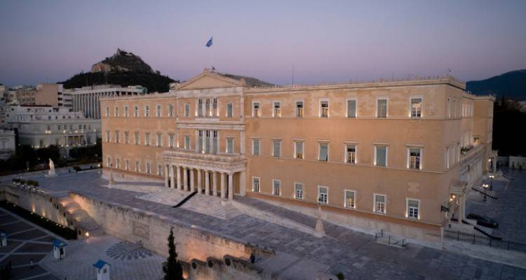 &Nu;έ&alpha; &rho;ύ&theta;&mu;&iota;&sigma;&eta;: &Sigma;ή&mu;&epsilon;&rho;&alpha; &psi;&eta;&phi;ί&zeta;&epsilon;&tau;&alpha;&iota; &eta; &tau;&rho;&omicron;&pi;&omicron;&lambda;&omicron;&gamma;ί&alpha; &gamma;&iota;&alpha; &tau;&eta;&nu; &alpha;&phi;&alpha;ί&rho;&epsilon;&sigma;&eta; &beta;&alpha;&theta;&mu;ώ&nu; &alpha;&pi;ό &Pi;&Alpha;&Omicron;&Kappa; &kappa;&alpha;&iota; &Xi;ά&nu;&theta;&eta;