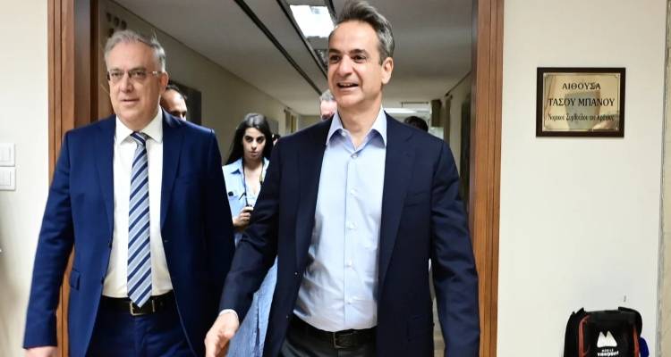 &Mu;&eta;&tau;&sigma;&omicron;&tau;ά&kappa;&eta;&sigmaf;-&Theta;&epsilon;&omicron;&delta;&omega;&rho;&iota;&kappa;ά&kappa;&omicron;&sigmaf; &pi;&alpha;&rho;&omicron;&upsilon;&sigma;&iota;ά&zeta;&omicron;&upsilon;&nu; &sigma;ή&mu;&epsilon;&rho;&alpha; &tau;&omicron; &nu;έ&omicron; &pi;&alpha;&rho;&alpha;&gamma;&omega;&gamma;&iota;&kappa;ό &mu;&omicron;&nu;&tau;έ&lambda;&omicron; &tau;&eta;&sigmaf; &chi;ώ&rho;&alpha;&sigmaf;