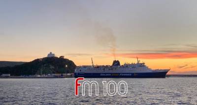 Το Superferry II «έπιασε» Λήμνο (photos)