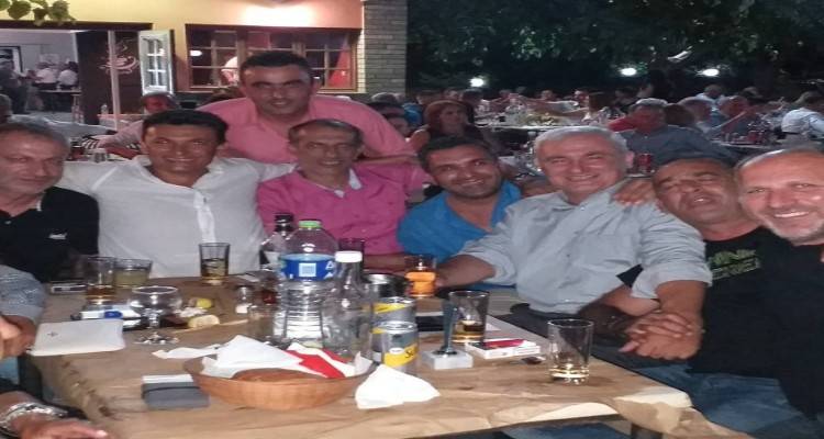 &Kappa;&epsilon;&rho;&alpha;&upsilon;&nu;ό&sigmaf; &Alpha;&gamma;ί&omicron;&upsilon; &Delta;&eta;&mu;&eta;&tau;&rho;ί&omicron;&upsilon;: &laquo;&Nu;&alpha; &gamma;ί&nu;&epsilon;&iota; &xi;&alpha;&nu;ά &eta; &omicron;&mu;ά&delta;&alpha; &pi;&omicron;&upsilon; &alpha;&gamma;&alpha;&pi;ή&sigma;&alpha;&mu;&epsilon;&raquo; (video)