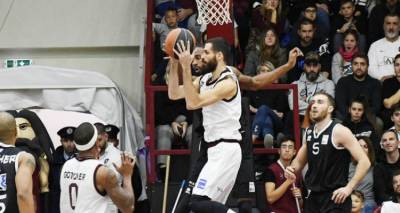 &Mu;&omicron;ύ&rho;&tau;&omicron;&sigmaf;: &laquo;&Theta;έ&lambda;&omicron;&upsilon;&mu;&epsilon; &kappa;ά&tau;&iota; &kappa;&alpha;&lambda;ύ&tau;&epsilon;&rho;&omicron; &mu;&alpha;&kappa;&rho;&iota;ά &alpha;&pi;ό &tau;&eta; &Lambda;ή&mu;&nu;&omicron;&raquo;