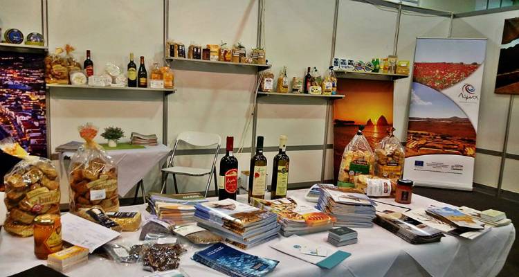 &Phi;&omega;&tau;&omicron;&gamma;&rho;&alpha;&phi;ί&alpha;: &Omicron;&lambda;&upsilon;&mu;&pi;ί&alpha; &Lambda;&alpha;&sigma;&pi;&alpha;&tau;&zeta;ά&kappa;&eta;