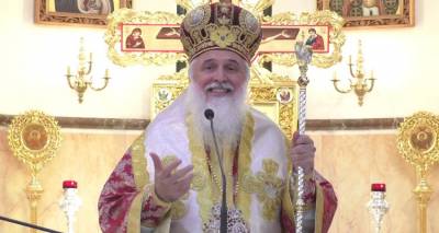 &Omicron; &Mu;&eta;&tau;&rho;&omicron;&pi;&omicron;&lambda;ί&tau;&eta;&sigmaf; &Lambda;ή&mu;&nu;&omicron;&upsilon; &kappa;&alpha;&iota; &Alpha;&gamma;ί&omicron;&upsilon; &Epsilon;&upsilon;&sigma;&tau;&rho;&alpha;&tau;ί&omicron;&upsilon; &alpha;&nu;&alpha;&phi;&omega;&nu;&epsilon;ί "&Chi;&rho;&iota;&sigma;&tau;ό&sigmaf; &Alpha;&nu;έ&sigma;&tau;&eta;"!